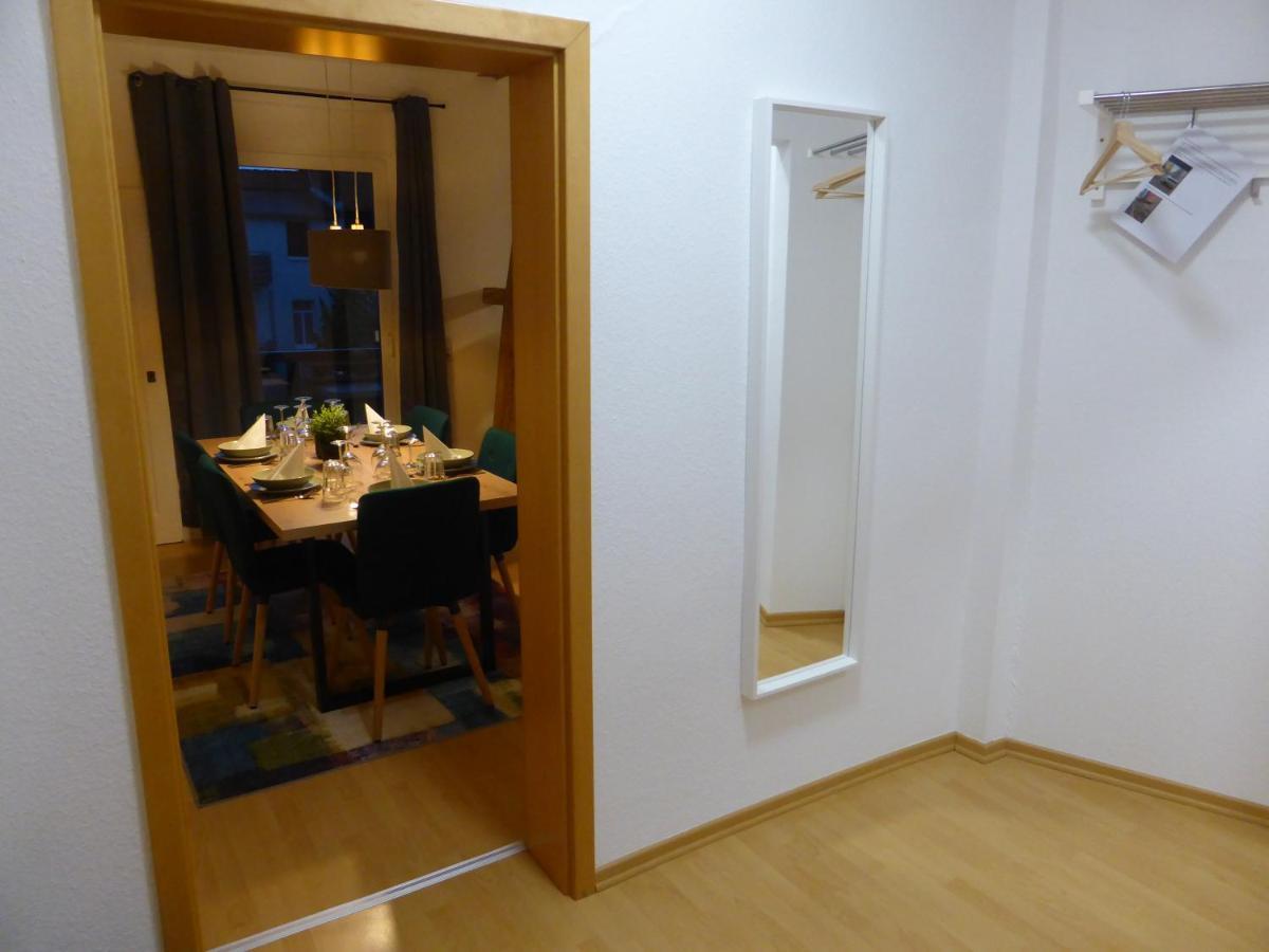 יינה Apartment Napoleon, Naehe Zentrum, 2 Schlafzimmer, Grosser Balkon, Free Wifi ,Parken מראה חיצוני תמונה